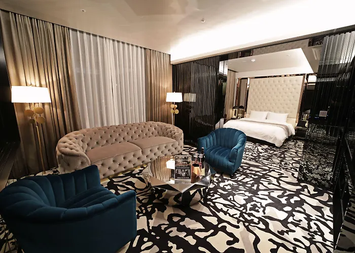 酒店 Louis Hamilton Gwangan 3*