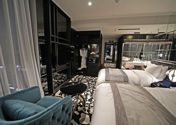 酒店 Louis Hamilton Gwangan 3*