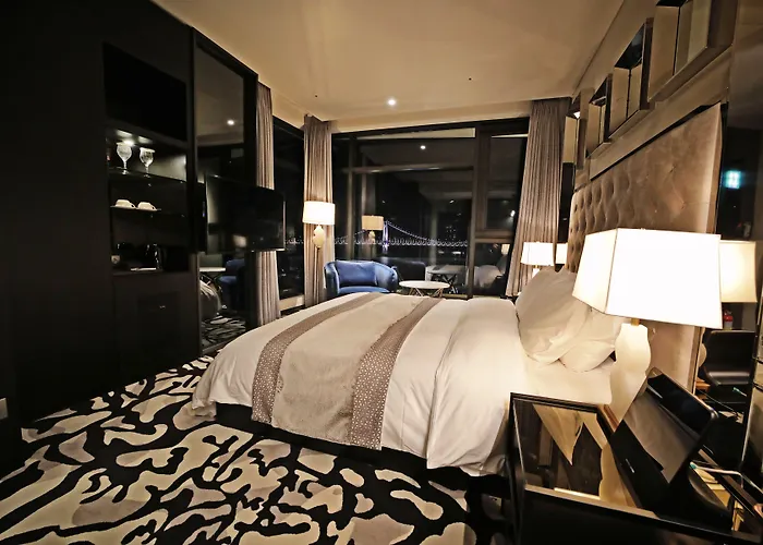 Louis Hamilton Gwangan Hotel Pusan