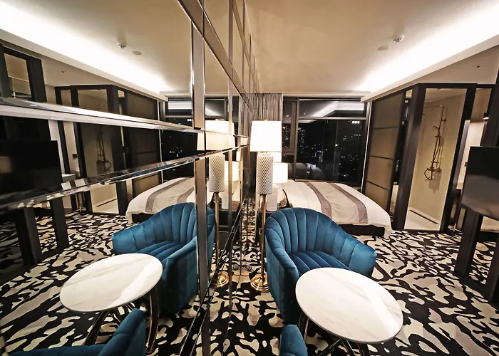 Louis Hamilton Gwangan Hotel 3*
