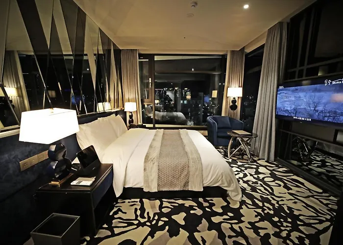 Louis Hamilton Gwangan 酒店 3*